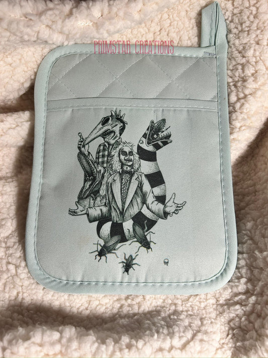 Beetlejuice Oven Mitt